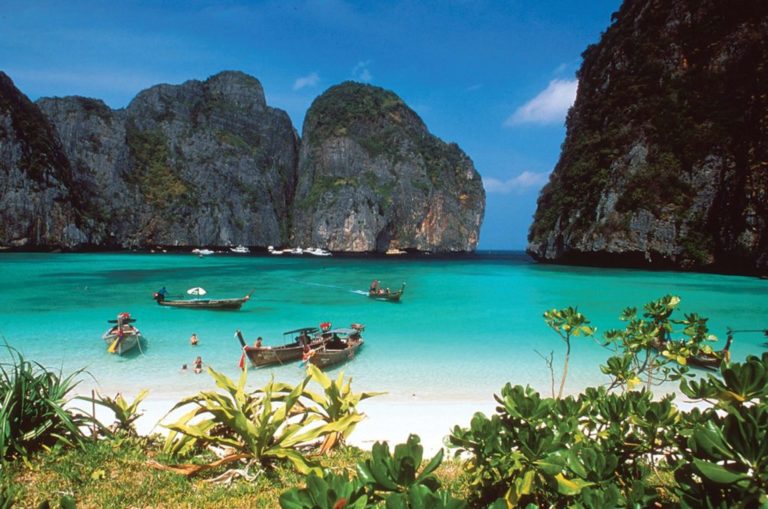 Your Quick and Easy Guide to the Top Must-See Sights of Phuket Thailand