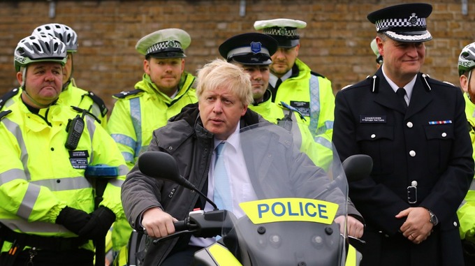 British Prime Minister Boris Johnson wants 20,000 Extra Police Officers to the Streets