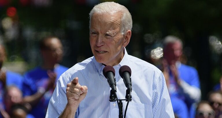 Biden Wants Stricter Rules for Banks After Problems With Silicon Valley Bank