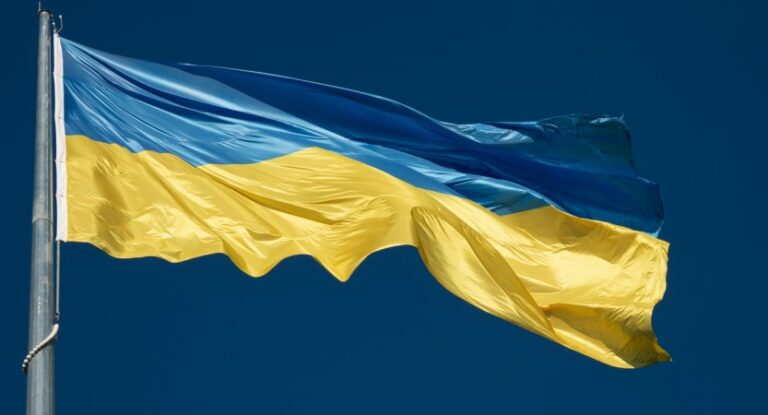 Kyiv Withdraws Accreditation from CNN and Sky News Journalists for Reporting from Kherson