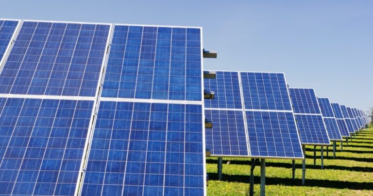 According to Experts, the Solar Panel Sector is too Dependent on China